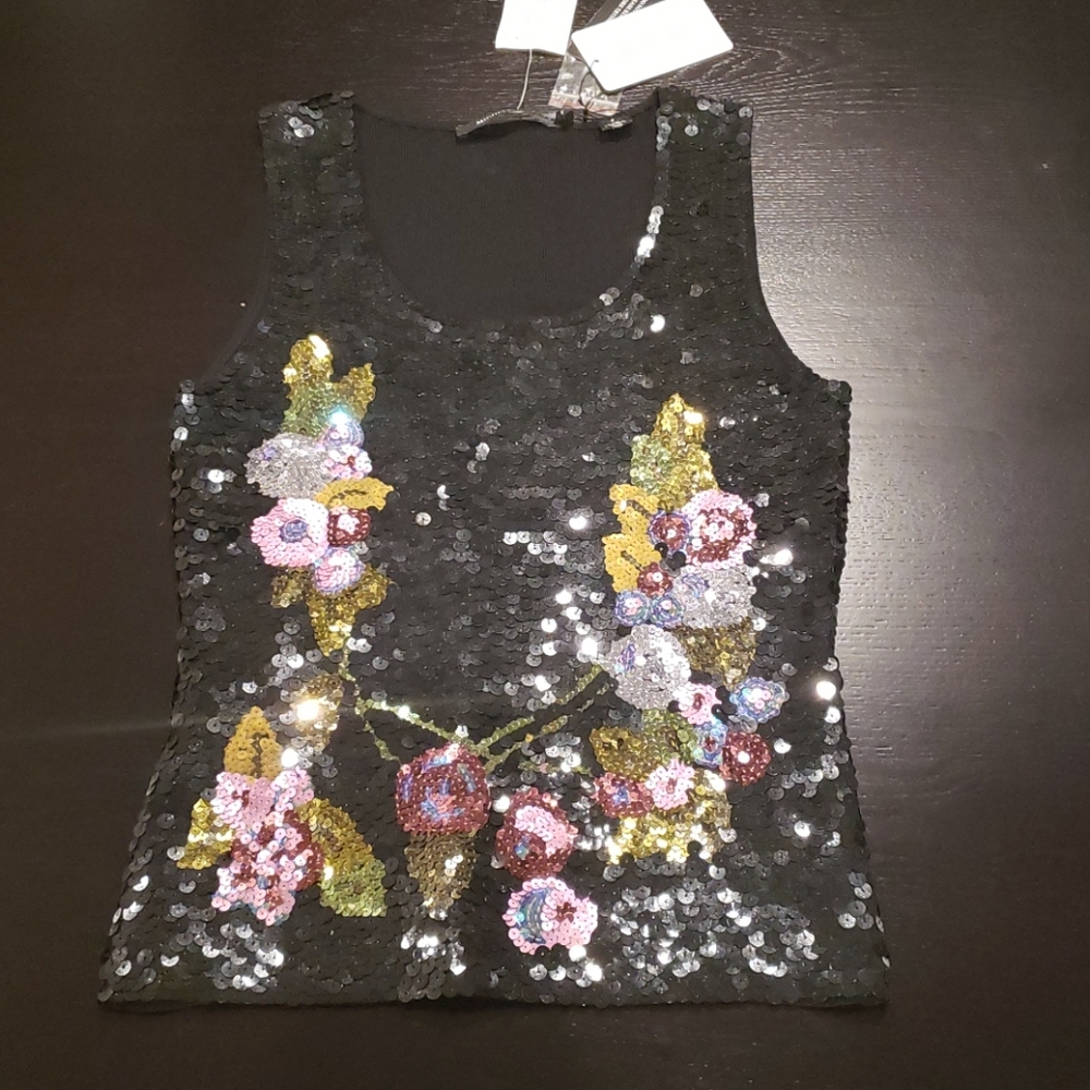 NWT! Michelle Nicole Sequins Tank